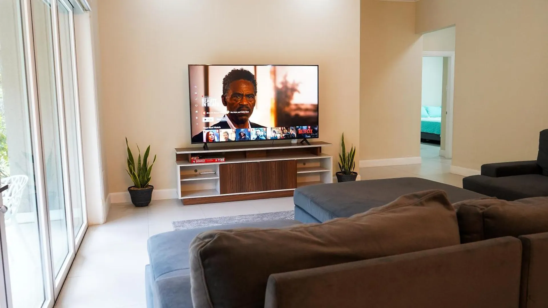 Life Of Montego Bay Apartment